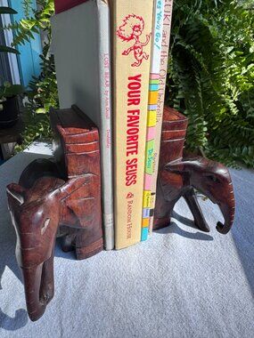 Set of 2 Vintage Hand-Carved Wooden Elephant Bookends, Mid-Century Modern Boho